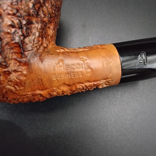Pipa affumicatrice tabacco