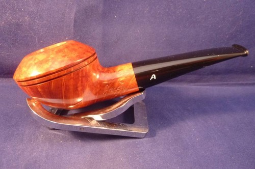 Pipa ascorti nus - pipa,